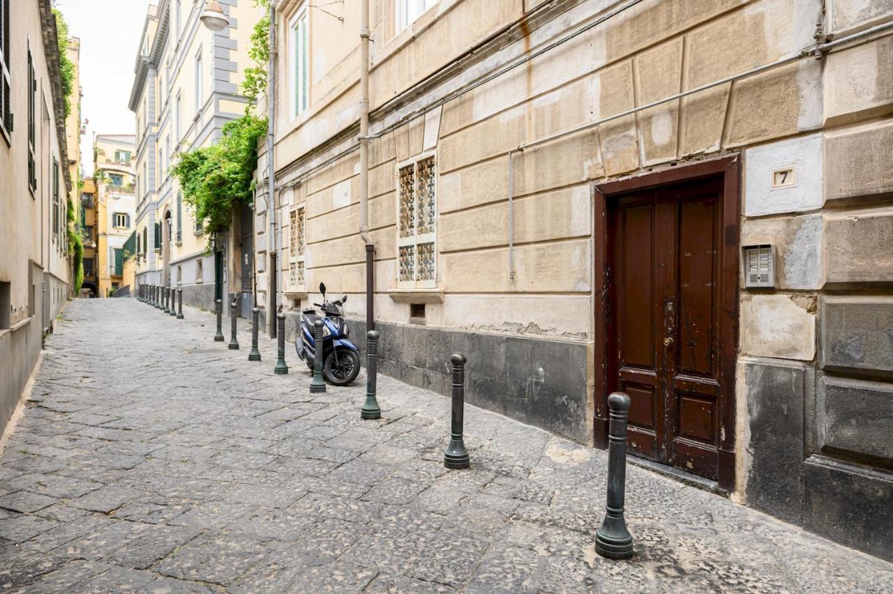 Viale Calascione 7 Neapel Exteriör bild